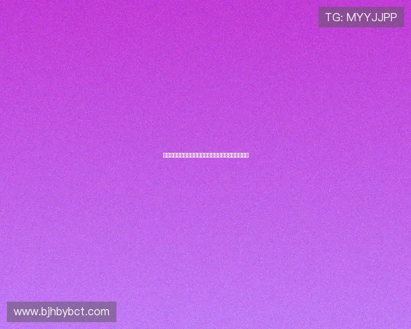 倾听乌鲁木齐的天空：一场关于蓝色、光影与灵魂的对话